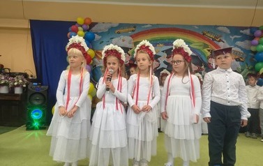 "Jeżyki żegnają Baśniową Krainę 10