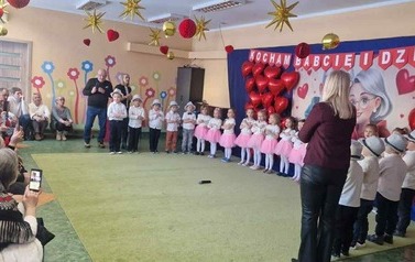 Dzień Babci i Dziadka W grupie Motylki 17