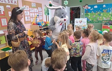 Zajączek Wielkanocny w przedszkolu 19