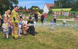 Wizyta strażak&oacute; 17