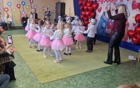 Dzień Babci i Dziadka W grupie Motylki 13