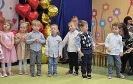 Dzień Babci i Dziadka w grupie "Smerfy" 7